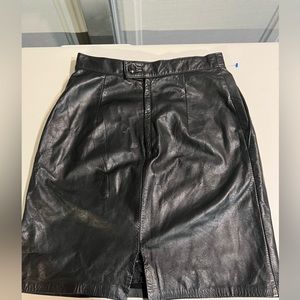 J Percy vintage leather skirt size 10
